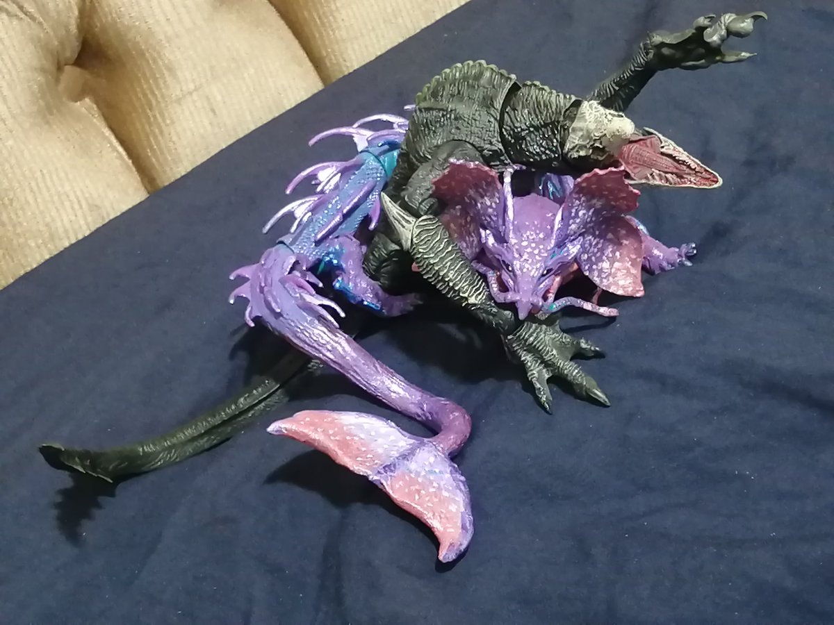 gfan83's tweet photo. Custom #titanustiamat from Playmates toys

#GodzillaMinusOne #godzilla #GodzillaxKongTheNewEmpire #Kong #Scarking #shimo #Monarch #Legacyofmonsters #Monsterverse #supergodzilla #Bagan #Godzillavskong #godzillasp #legendary #pacificrim https://t.co/DSbWFgySpr