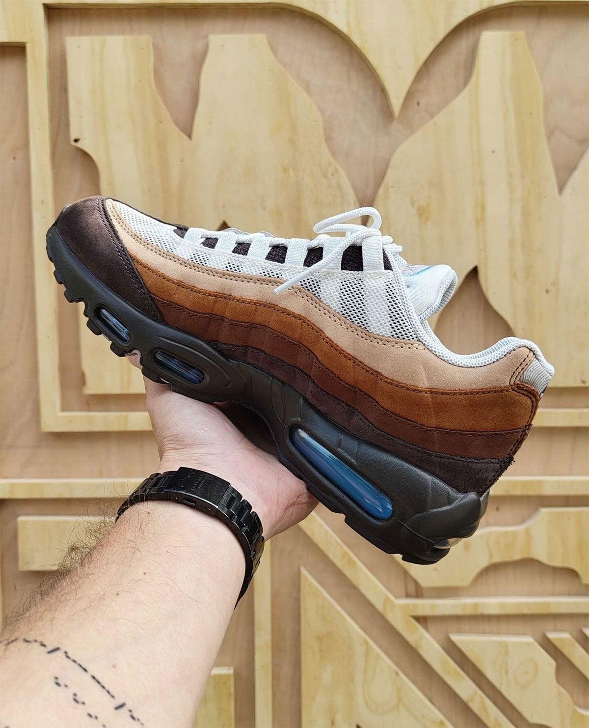 Sneaker News on X FIRST LOOK at the Nike Air Max 95 Erosion Release Date September 30th https t irFgG1c4k1 X