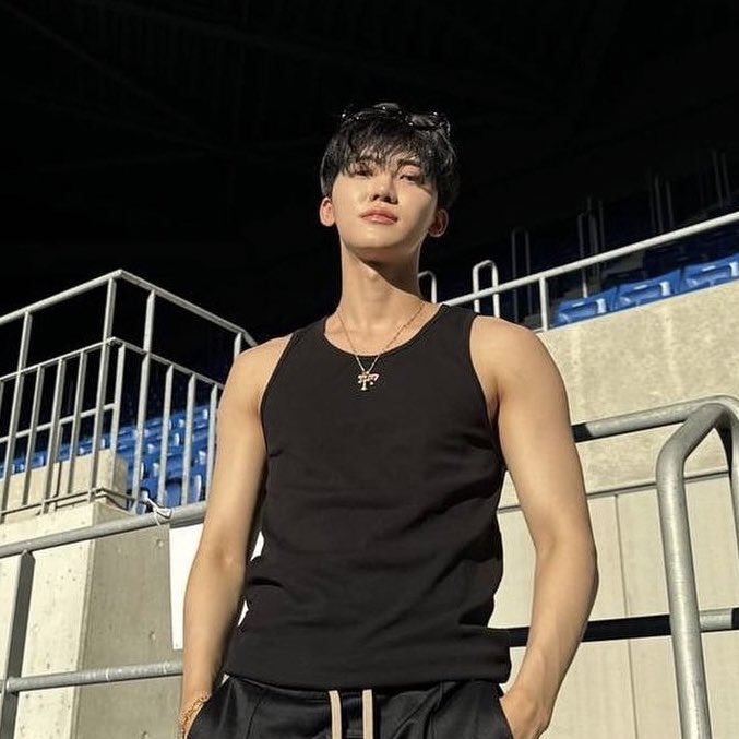 ทุกคน กรี๊ดดังๆ