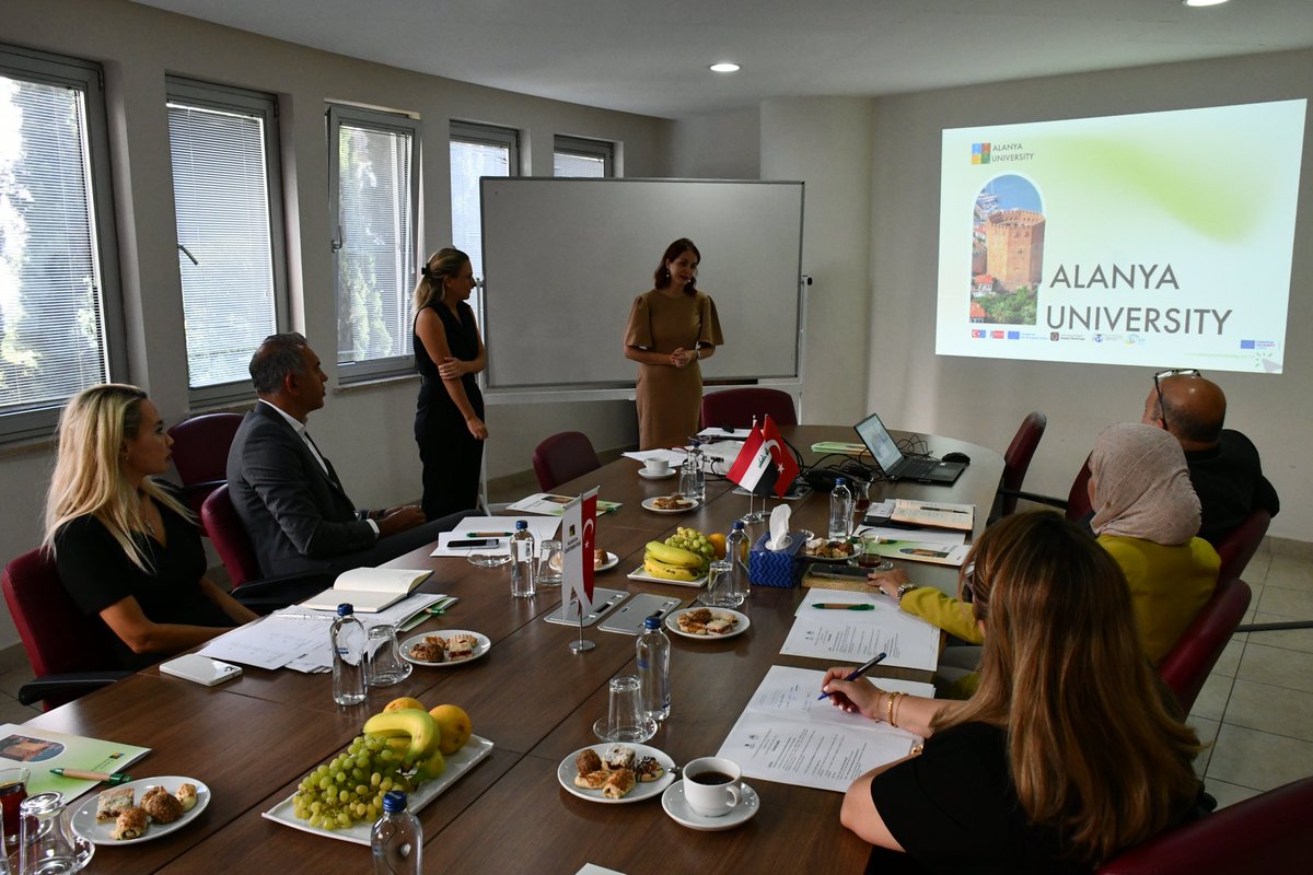 Irak Yükseköğretim Bakanlığı Uluslararası İlişkiler Genel Müdürü Dr. Ali Al-Saffar ve ekibini Alanya Üniversitesi'nde ağırlamaktan memnuniyet duyduk. Bu ziyaret, Türkiye ve Irak arasındaki eğitim iş birliğini güçlendirmek adına önemli bir adım olmuştur. 🇹🇷🇮🇶
