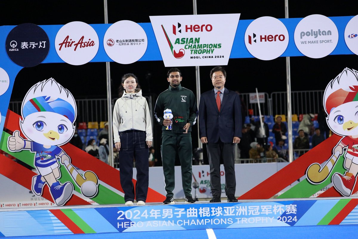 Muneeb Farrukh (@muneeb313_) on Twitter photo Pakistan's Abdul Hannan Shahid was named 'Rising Star Player of the Tournament' of the Asian Champions Trophy 2024! He scored six goals and was easily Pakistan's best player in the event π΅π°β¨
#HockeyTwitter <a href="/Hannan_shahid09/">Hannan Shahid</a> Pakistan's Abdul Hannan Shahid was named 'Rising Star Player of the Tournament' of the Asian Champions Trophy 2024! He scored six goals and was easily Pakistan's best player in the event π΅π°β¨
#HockeyTwitter <a href="/Hannan_shahid09/">Hannan Shahid</a>