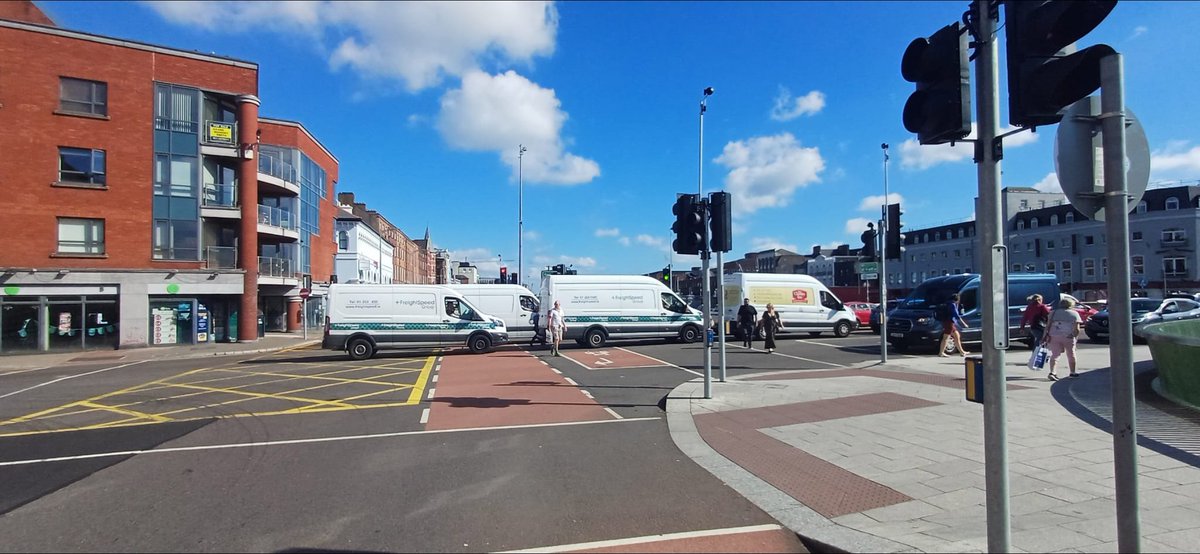 And here we go.... terrible, dangerous and anti-social driving around #CorkCity today. Pedestrians and Cyclists paying the price every time. While I was waiting to cross with my 10 year old the cycle lane and pedestrian crossing blocked for 3 sequences +4 vehicles each time.
