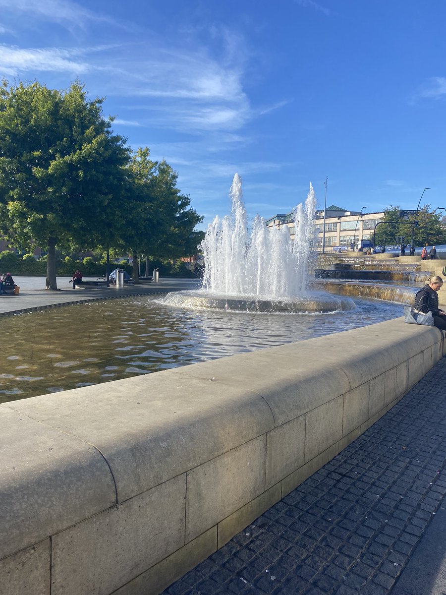 Prof Amelia A Lake (@lakenutrition) on Twitter photo Great day in Sheffield visiting our <a href="/sheffhallamuni/">Sheffield Hallam University</a> & <a href="/sheffielduni/">The University of Sheffield</a> colleagues talking about our <a href="/NIHRresearch/">National Institute for Health and Care Research</a> funded research on #darkkitchens Great day in Sheffield visiting our <a href="/sheffhallamuni/">Sheffield Hallam University</a> & <a href="/sheffielduni/">The University of Sheffield</a> colleagues talking about our <a href="/NIHRresearch/">National Institute for Health and Care Research</a> funded research on #darkkitchens