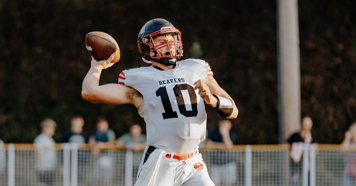 New Post: DuBois’s Wingard Named Week 4 Jim Kelly District 9 Football Player of the Week powered by the Allegheny Grille in Foxburg d9and10sports.com/duboiss-wingar…