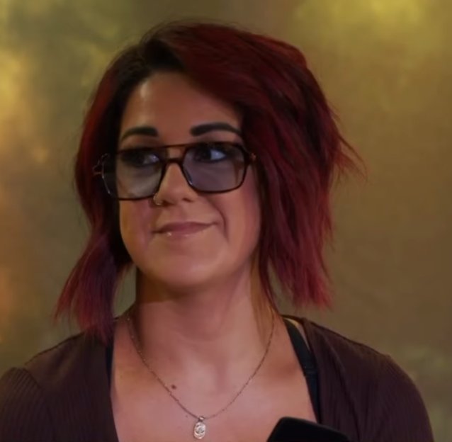 bayley is too gorgeous.