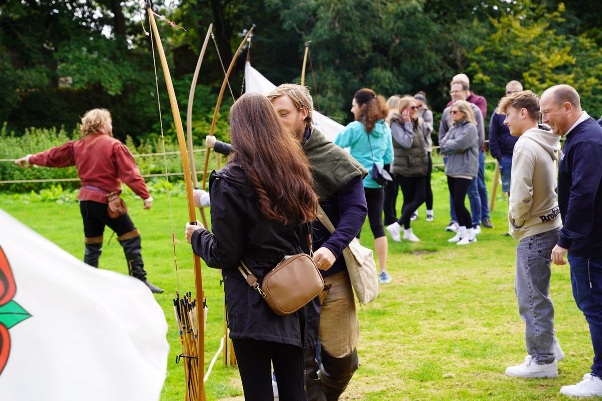 IsiGlobal's tweet image. Team bonding, business updates, and a dash of medieval fun! 🏰
Last week, the ISI Global team had an incredible away day at Warwick Castle, blending strategy with a bit of adventure. 
#TeamISI #warwickcastle #teambuilding #businessgrowth #anniversaries #workandplay