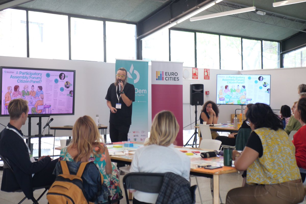 platoniq's tweet photo. #DemocracyLab is officially underway at @CanodromBCN this morning! 🔛

💭 For the next 3 days, 60 people from all across Europe will be brainstorming innovative democratic solutions for their own city challenges.

🤝 A project of @EUROCITIES &amp; @Nets4Dem, facilitated by @platoniq. https://t.co/EYM5QAEojk