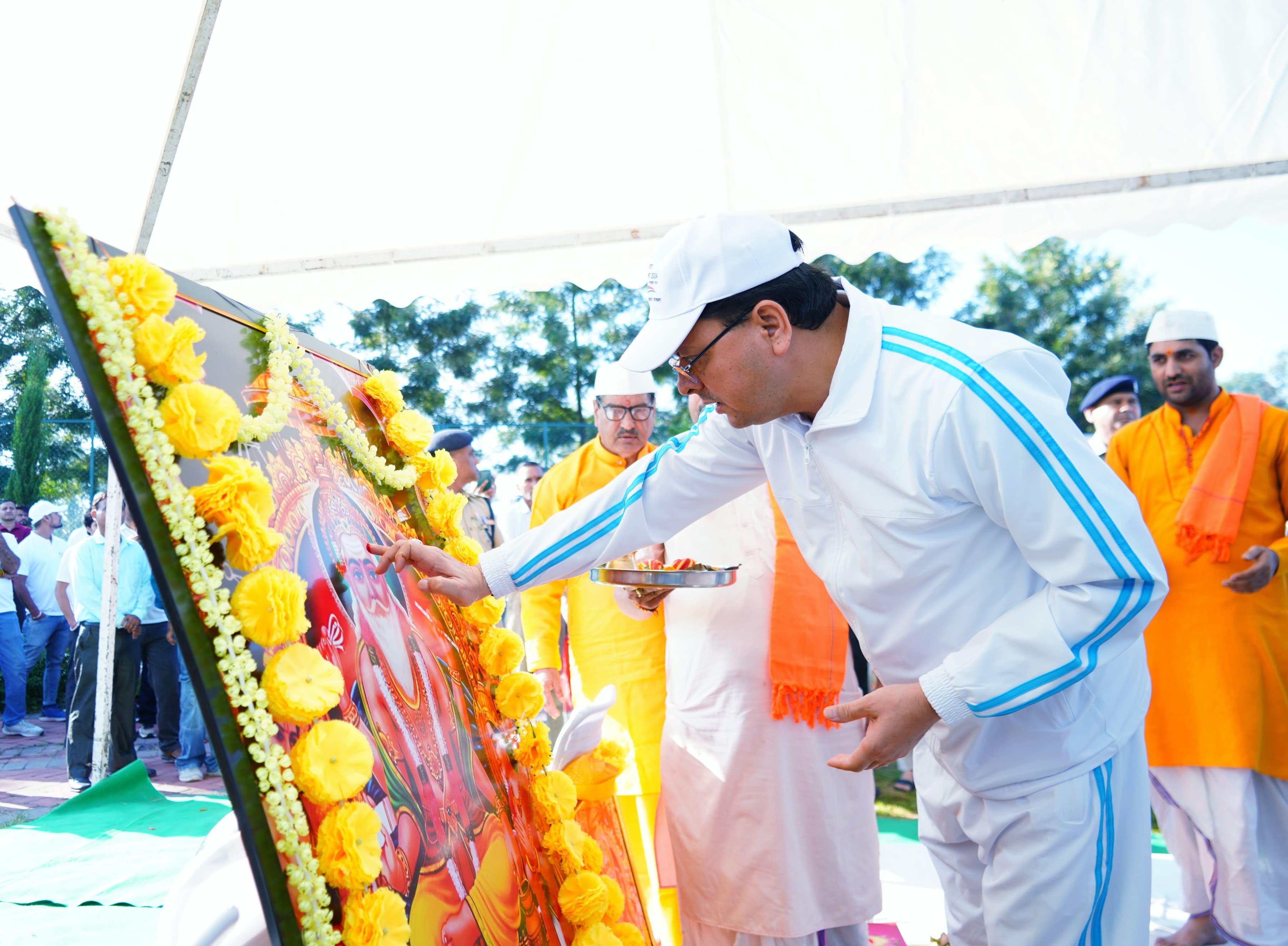 CM Dhami ने परेड मैदान में ’स्वच्छता ही सेवा 2024’ कार्यक्रम में किया प्रतिभाग 