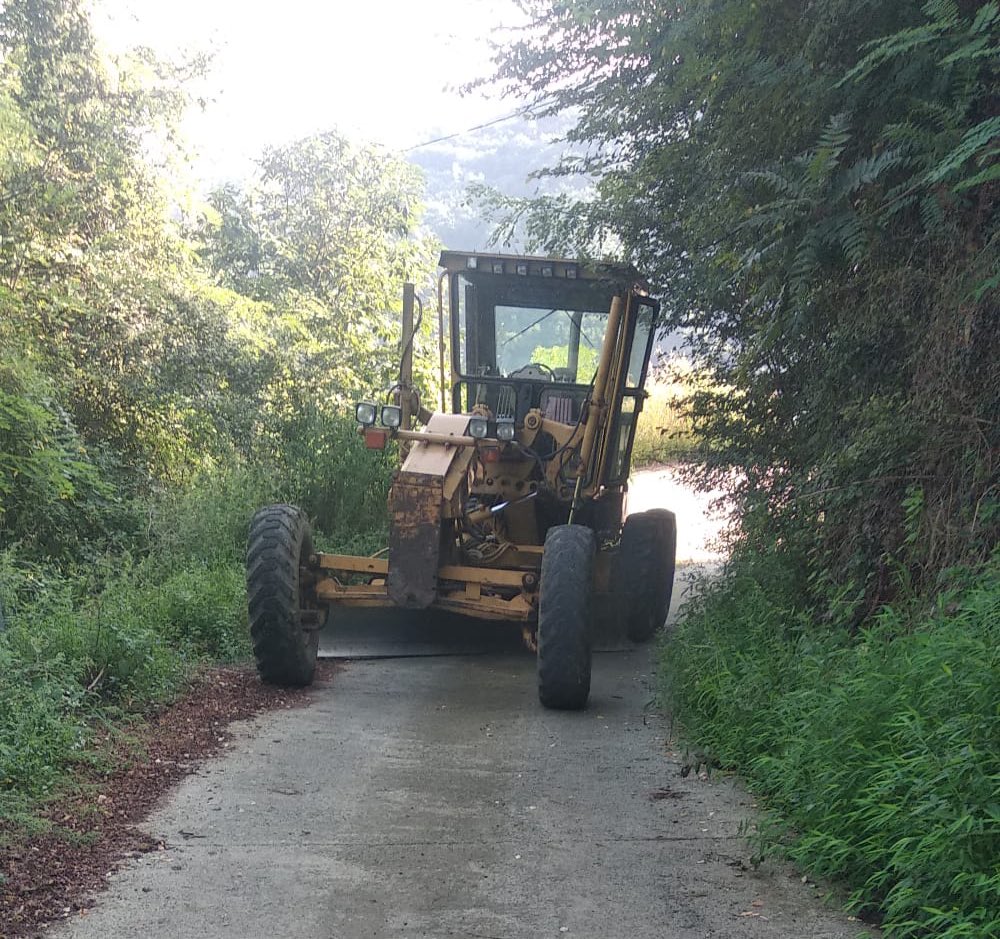 kayabaskann's tweet photo. Daha güzel bir Ortahisar için çalışmaya devam…
🚧 Doğançay Mahallesi’nde yol tarama çalışması
🚧Sayvan Mahallesi heyelan çalışması
🚧Karşıyaka Mahallesi’ndeki kuru beton çalışması bitti
🚧Değirmendere Mahallesi’nde çim biçme çalışması
🚧 Doğançay Mahallesi’nde kanal temizliği çalışması
🚧1 nolu Bostancı Mahallesi’nde kuru beton çalışması
🚧 Gündoğdu Mahallesi’nde yol bakım onarım çalışması
🚧 İkisu Mahallesi ile Sayvan Mahallesi arasındaki yolun bakım onarımı çalışması
🚧 Karşıyaka Mahallesi yol tarama çalışması

#ortahisarçalışıyor