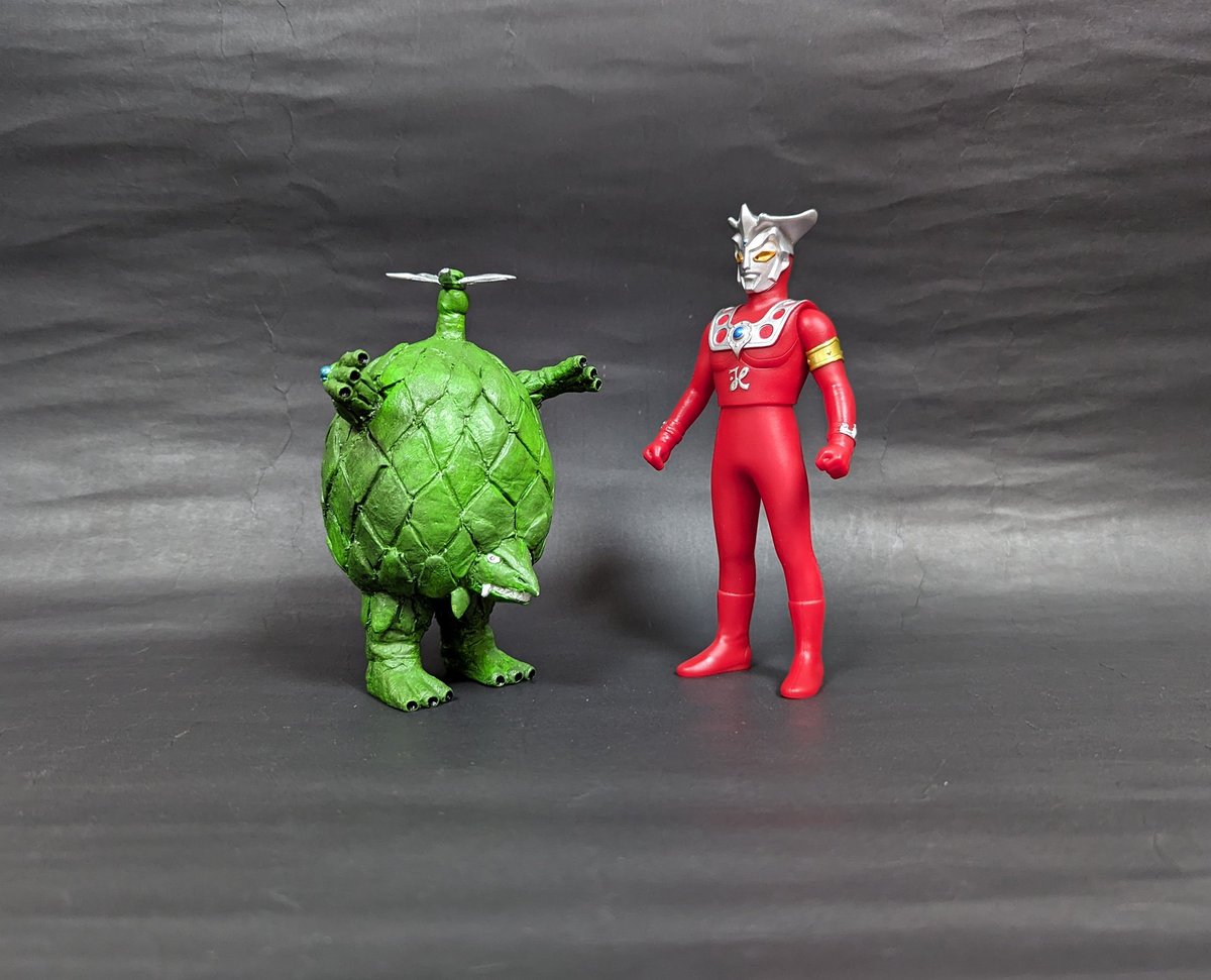 怪獣 ウルトラマン ソフビ リペイント カスタム 『ケンドロス』 怪獣 ウルトラマン ソフビ リペイント カスタム 『ケンドロス