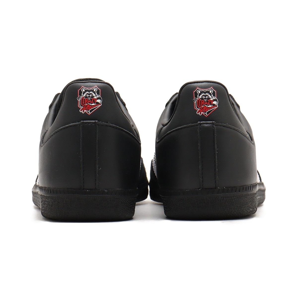 Crazy Raccoon × atmos × adidas samba29cm 59c8d9b5d51faac5453dab4a1233ac