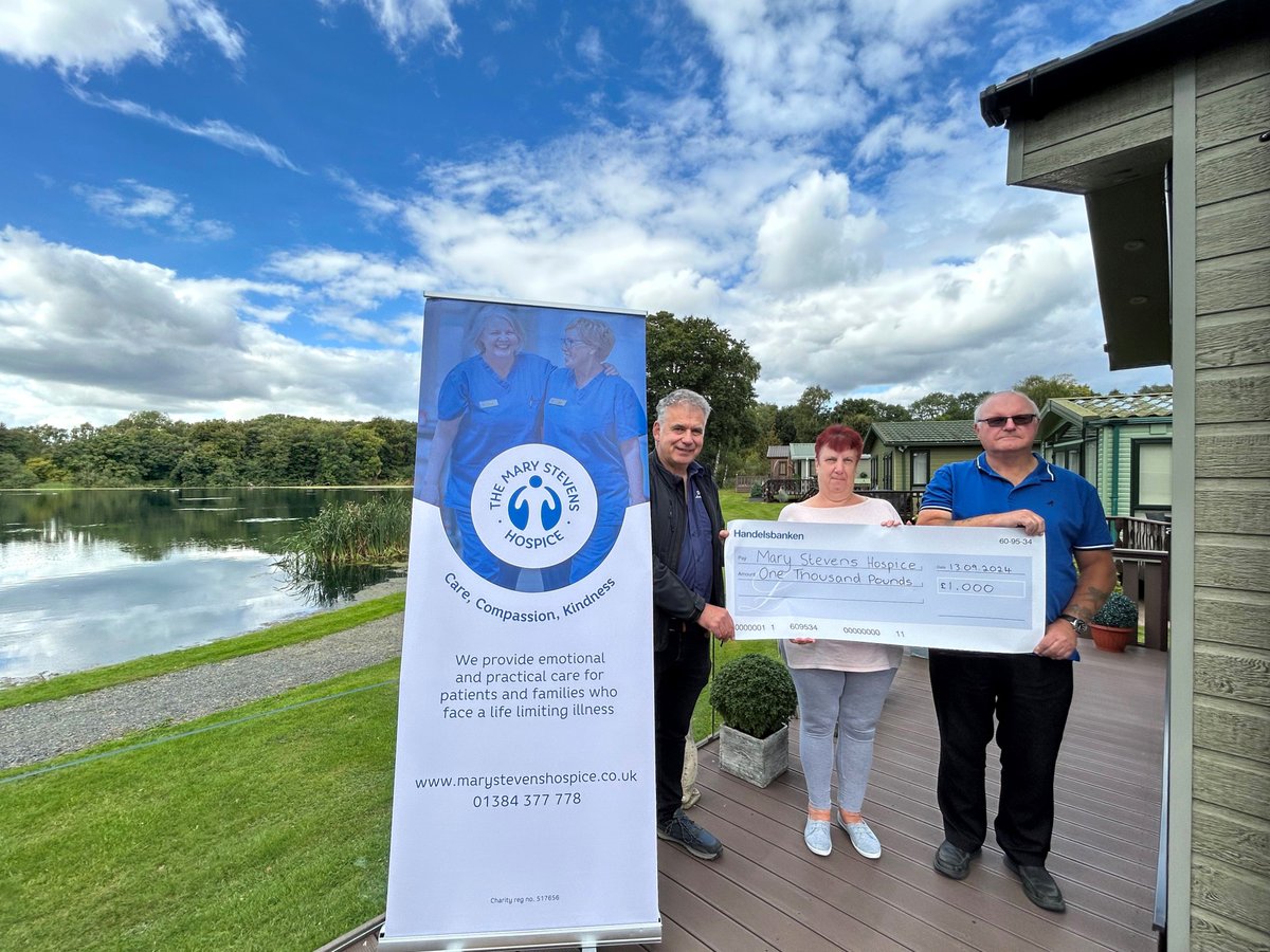 Pearl Lake Country Holiday Park (@pearllakepark) on Twitter photo Thrilled to support <a href="/MSHospice/">The Mary Stevens Hospice</a> with monthly donation from our Silver Anniversary Fund.
Nominated by holiday home owners Kath & David Hobbis from Brierley Hill, (pic mid&rght receiving cheque frm MD Discover Parks Glenn Jones lft) say hospice holds special place in their hearts. Thrilled to support <a href="/MSHospice/">The Mary Stevens Hospice</a> with monthly donation from our Silver Anniversary Fund.
Nominated by holiday home owners Kath & David Hobbis from Brierley Hill, (pic mid&rght receiving cheque frm MD Discover Parks Glenn Jones lft) say hospice holds special place in their hearts.