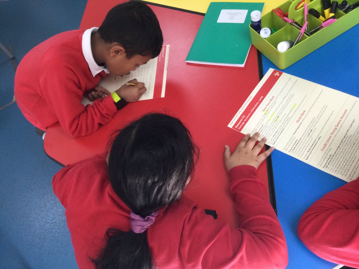 Year5WCP's tweet photo. This morning, Year 6 have been learning about the benefits of saving money in a bank account, what interest is and comparing different savings accounts, their benefits and features. @Year2_WCP @WindsorCP https://t.co/Xv6T6DluBb