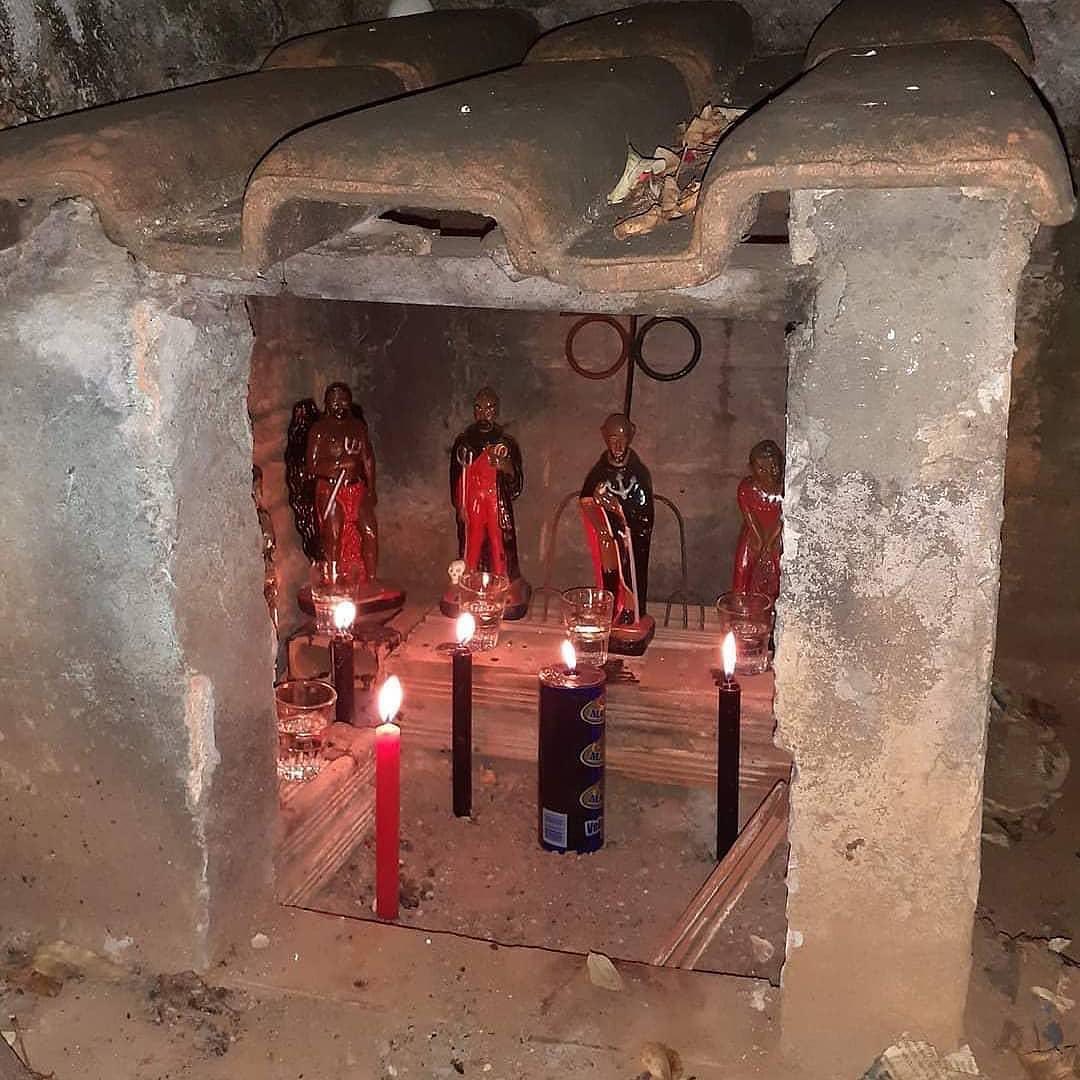 Que Exu me proteja daquilo que não posso ver!