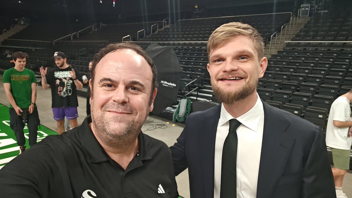 Mi Sabonis favorito es <a href="/Tsabonis11/">Tautvydas Sabonis</a>, claro, assistant coach de Zalgiris.

Cree que no lo iba a poner en Twitter pero se equivoca. Siempre me saca una sonrisa en momentos de alto estrés laboral.

Team Tutis!