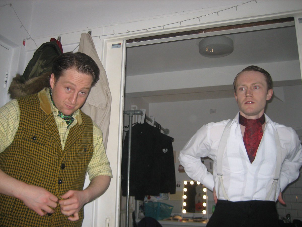 Delighted to say I will be returning to The Play That Goes Wrong to play the role of Jonathan from TONIGHT!!! up until Christmas (16/12). So excited to join the incredible 10th anniversary cast for a little stint. The mischief continues…
<a href="/playgoeswrong/">The Play That Goes Wrong</a> <a href="/mischiefcomedy/">Mischief</a> 
#westend