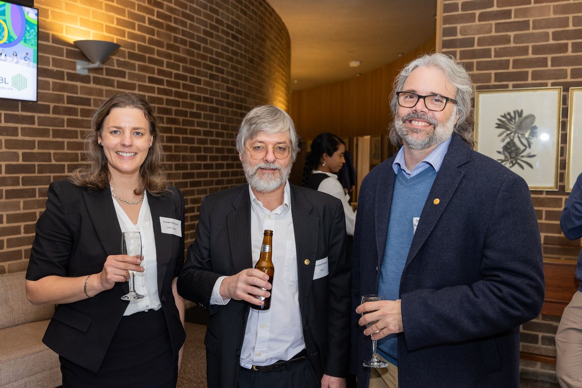 AI &amp; its transformative role in life sciences took centre stage at our event feat. <a href="/emblebi/">EMBL-EBI</a>'s <a href="/ewanbirney/">Ewan Birney</a>, Merran Smith <a href="/PHRN_Australia/">Population Health Research Network</a> &amp; <a href="/Bio21Director/">Director, Bio21 Institute</a> Michael Parker, jointly hosted w/<a href="/BioplatformsAus/">Bioplatforms Australia</a> at the iconic Shine Dome, ACT.
 
👉Read all about it: bit.ly/4eoBodZ
