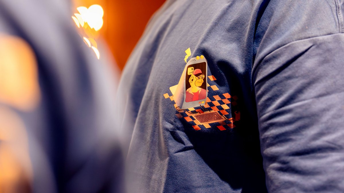 Our architect <a href="/asad_ahmed04/">asadox.sol | Okto 🐙 ⛓️</a> unveils <a href="/okto_web3/">Okto 🐙</a>'s vision for next-gen dApps at Consumer Crypto Day. From wallet to chain abstraction, we're paving the way for seamless, user-friendly blockchain experiences.