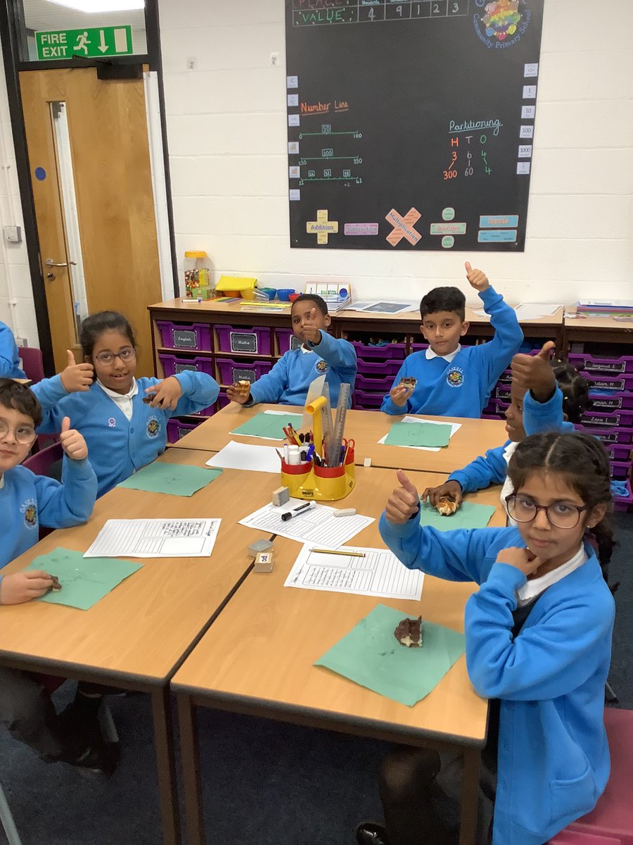 FrenchGaskell's tweet image. French Around the World in Year 4! We enjoyed asking for Belgian waffles in French and researching the country! @GaskellPrimary