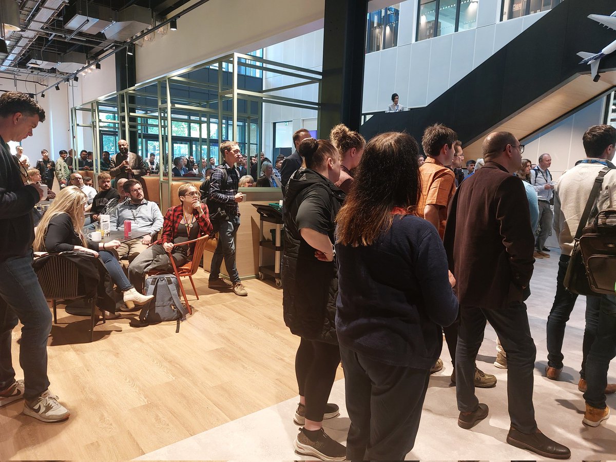 HertfordshireCS's tweet image. What a fantastic day for our @UniofHerts community, celebrating the new home for the School of Physics, Enginneting and Computer Science: SPECTRA! This new building highlights our commitment to STEM excellence and our proud heritage in the region. #GoHerts