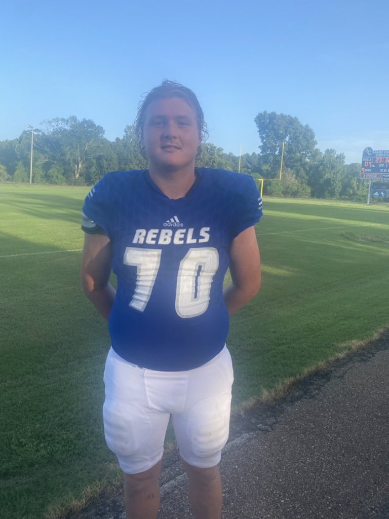 @tatewalsworth 
OL/DL, 6-5, 300. Class of 2025. ACCS(Natchez, MS)

D1 Offer:Middle Tennessee 

Juco Offers: CoLin, Southwest, Gulf Coast, East Central &amp; East Miss CC

3 games highlights 
🎥 hudl.com/v/2Q86GU

<a href="/Coach_OC14/">Omarr Conner</a> <a href="/Coach_Cam71/">Coach Cam Blankenship</a> <a href="/bryantvincent44/">Coach Bryant Vincent</a> <a href="/CoachSamGregg/">Sam Gregg</a>