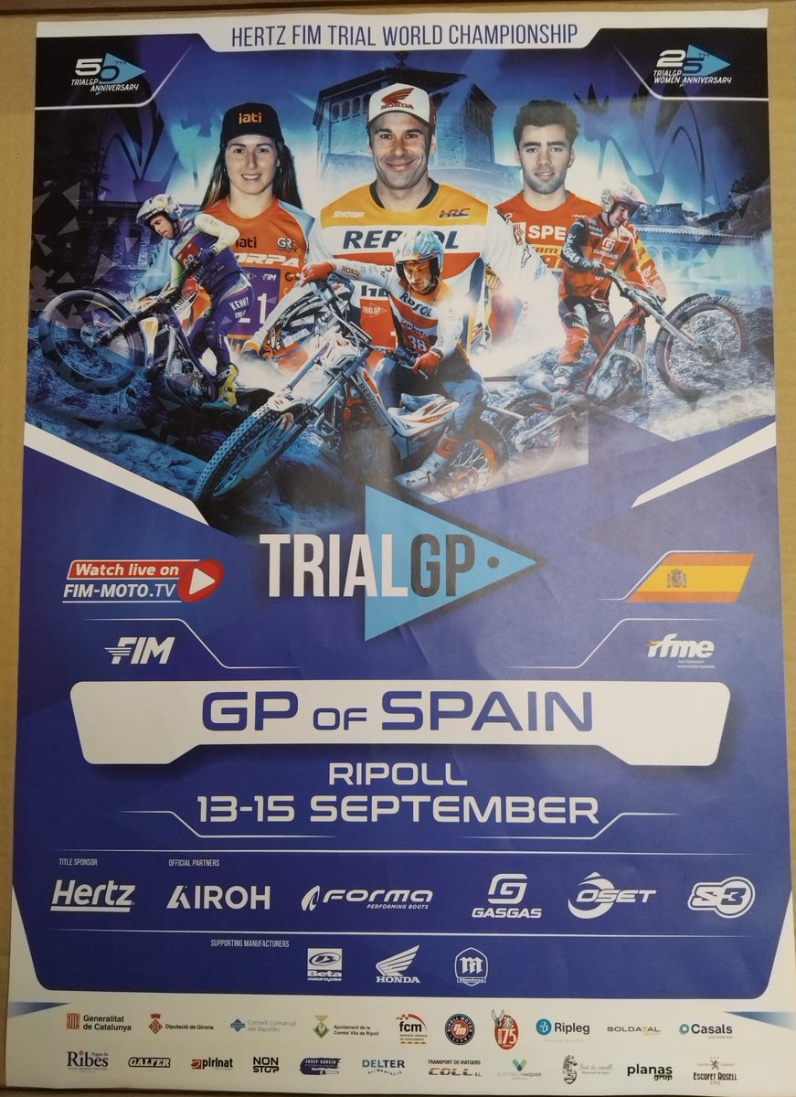 Aquest cap de setmana Ripoll ha acollit l'última prova del mundial de Trial i el Trial Vintage Trophy. 
A l'ACRI, seguim augmentant la nostra col·lecció de cartells amb l'ingrés dels pòsters oficials de les proves. 
#xarxaarxiuscomarcals #ripoll #trialvintagetrophy #fimtrialgp