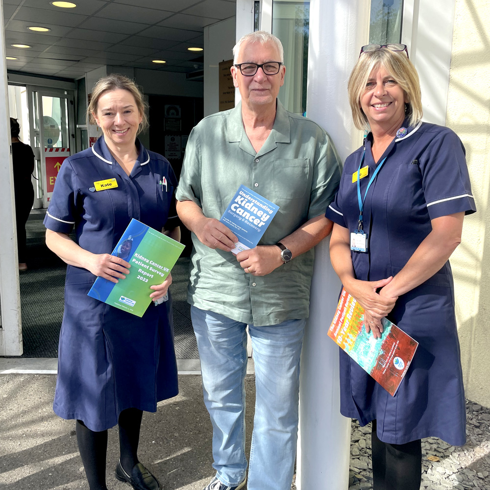 Kidney Cancer UK (@kidneycanceruk) on Twitter photo Our CEO had a great meeting with Renal CNSs Jo and Kate <a href="/FrimleyRCC/">Frimley Renal Cancer Centre</a> in <a href="/FrimleyHealth/">Frimley Health NHS Foundation Trust 💙</a> today. It was a very productive meeting with lots more opportunities to work further together to support #kidneycancer patients. <a href="/THEJamesWhale/">James Whale MBE.</a> <a href="/macmillancancer/">Macmillan Cancer Support</a> <a href="/NHSEngland/">NHS England</a> Our CEO had a great meeting with Renal CNSs Jo and Kate <a href="/FrimleyRCC/">Frimley Renal Cancer Centre</a> in <a href="/FrimleyHealth/">Frimley Health NHS Foundation Trust 💙</a> today. It was a very productive meeting with lots more opportunities to work further together to support #kidneycancer patients. <a href="/THEJamesWhale/">James Whale MBE.</a> <a href="/macmillancancer/">Macmillan Cancer Support</a> <a href="/NHSEngland/">NHS England</a>