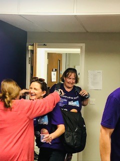 NewVisionBrad's tweet image. It was great to welcome the team to Pelican House in #bradford as they completed the first leg of the #recovery walk! After a lunch stop they have set off for the final part of the walk to 5 WAYS to Wellbeing at the Recovery Academy 🥾#recoverycommunity #RecoveryPosse