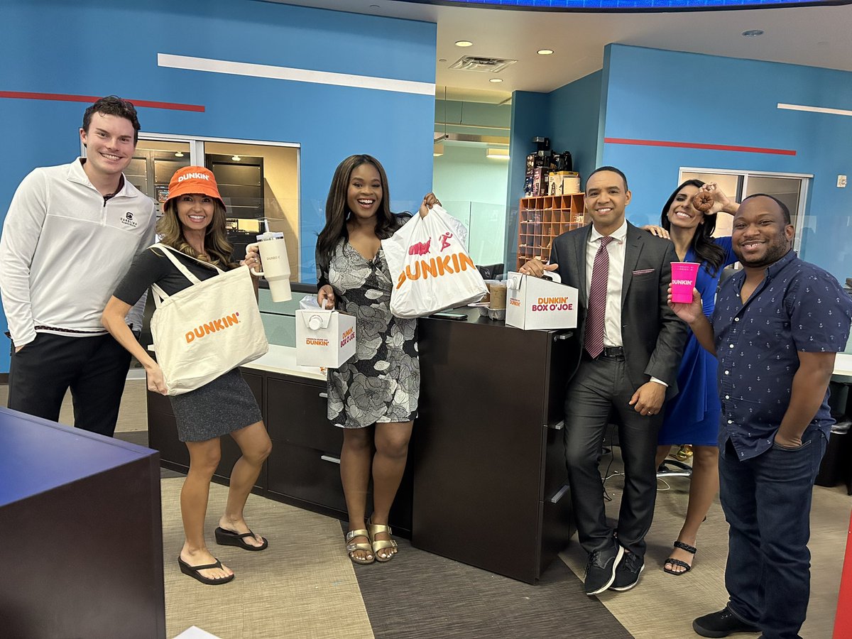 Julie Durda tweet media