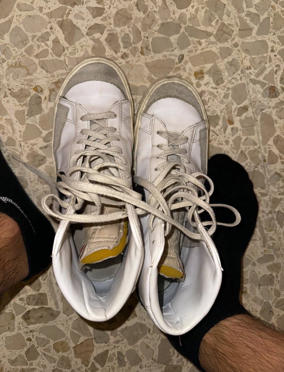 KingAles00's tweet photo. Ho proprio voglia di drenare qualche maiale lecca piedi 😈

I really want to drain a feet licking pig 🥵 https://t.co/kTwq9scUyj