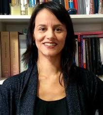 gandalf_u's tweet photo. 3/ 🇧🇷 Marta Mendes da Rocha y Lucas de Oliveira Gelape exploran el rol de los intermediarios políticos en el federalismo brasileño, subrayando la relevancia de las conexiones multinivel y su influencia en la gobernabilidad y la distribución de recursos a nivel subnacional. https://t.co/gPVD59TzJh