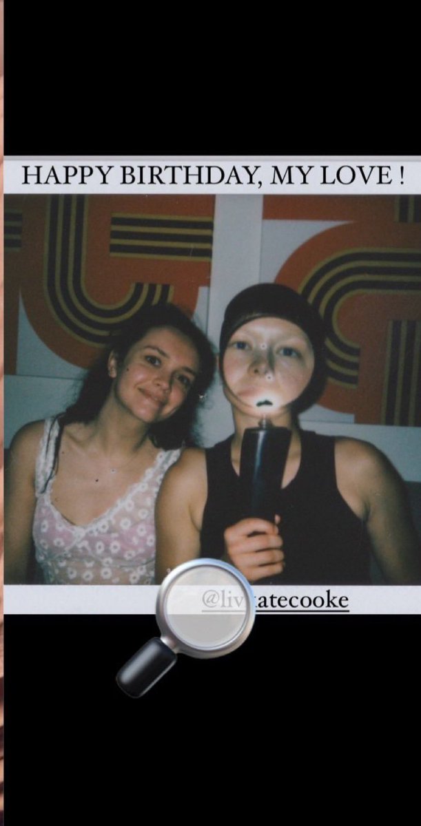 RhaenicentLove's tweet image. Yes. Several