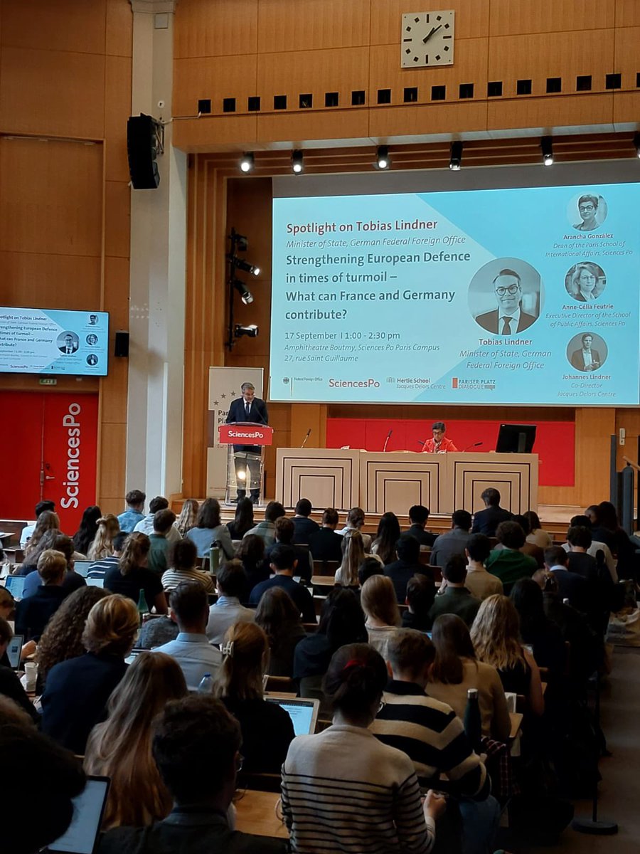 Arancha González (@aranchaglezlaya) on Twitter photo Great pleasure for <a href="/EAPScPo/">EAP Sciences Po</a> <a href="/PSIASciencesPo/">PSIA Sciences Po</a> <a href="/DelorsBerlin/">Jacques Delors Centre</a> to welcome 🇩🇪Minister of State at the <a href="/GermanyDiplo/">GermanForeignOffice</a> <a href="/tobiaslindner/">Dr. Tobias Lindner</a> for a robust dialogue on defence and security in 🇪🇺
#pariserplatzdialogue #ThePlaceToSpeak Great pleasure for <a href="/EAPScPo/">EAP Sciences Po</a> <a href="/PSIASciencesPo/">PSIA Sciences Po</a> <a href="/DelorsBerlin/">Jacques Delors Centre</a> to welcome 🇩🇪Minister of State at the <a href="/GermanyDiplo/">GermanForeignOffice</a> <a href="/tobiaslindner/">Dr. Tobias Lindner</a> for a robust dialogue on defence and security in 🇪🇺
#pariserplatzdialogue #ThePlaceToSpeak