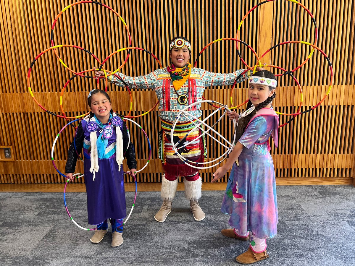 NHMU's tweet photo. Join @NHMU and the @universityofutah's Center for Native Excellence &amp; Tribal Engagement at @redbuttegardenfor the Intermountain Hoop Dance Competition this Saturday, September 21. Learn more: https://t.co/QJvR57IcSO
#SaltLakeCity #HoopDance https://t.co/xnFviuG1Zf