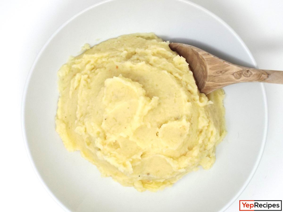 prankaroo's tweet image. Creamy Egg Yolk Mashed Potatoes dlvr.it/TDLCxl