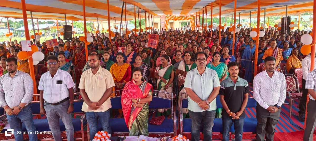 BDORajkanika's tweet photo. #SubhadraYojana #PRDeptOdisha #GhareGhare_SUBHADRA #SUBHADRA Celebration of Subhadra Programme at Rajkanika Block on 17.09.2024 https://t.co/Hest7OrX73