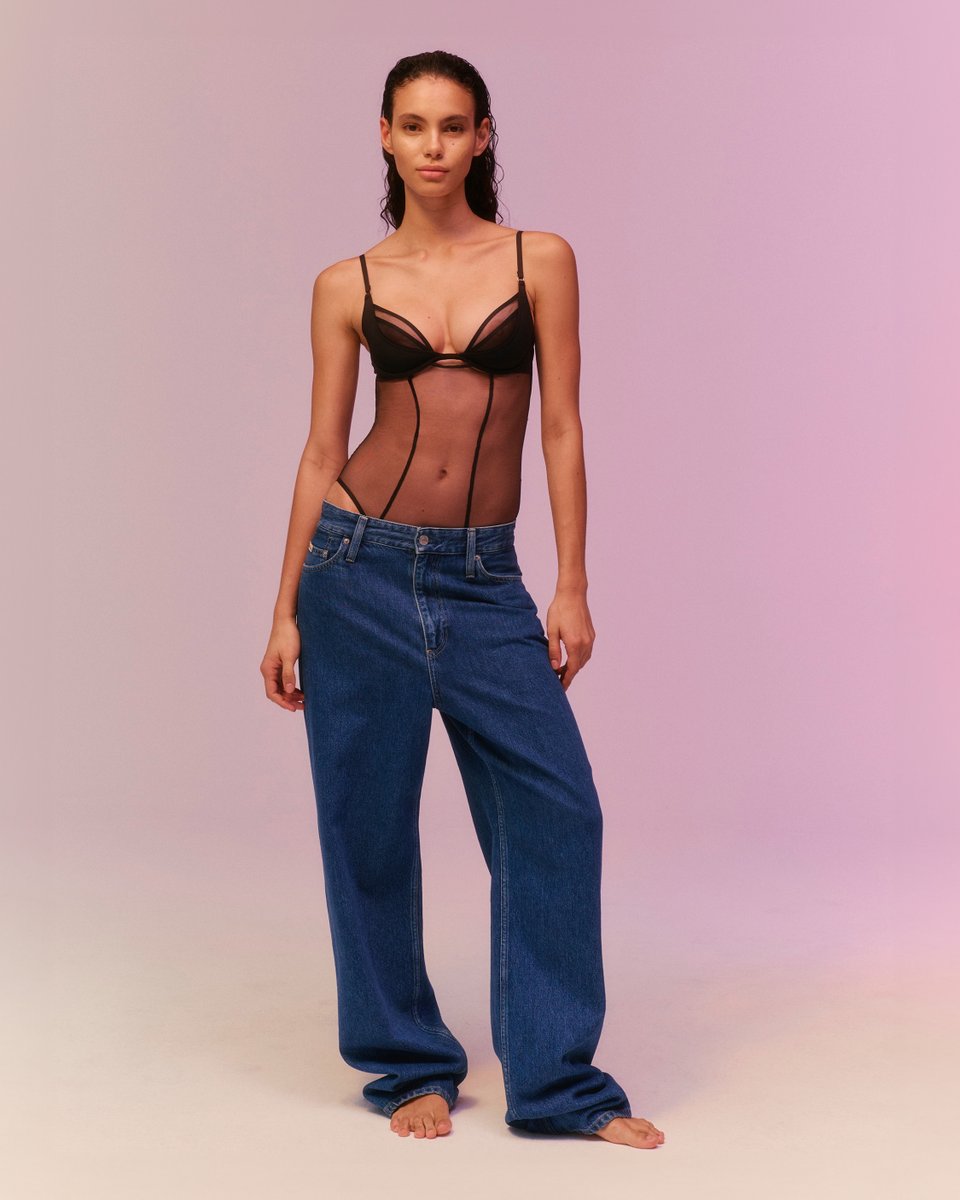 CalvinKlein's tweet photo. mesh details and bold tailoring. this is Nensi Dojaka for Calvin Klein. https://t.co/OrX0TWfDq0