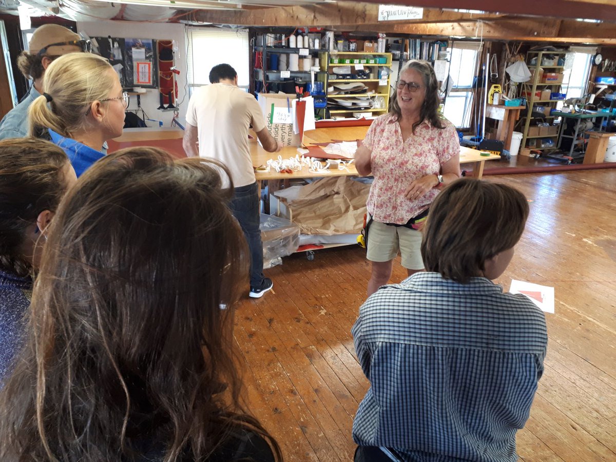 Captain's Log: Bosun School Goes to a Sail Loft
Written by Ansleigh Coplin: Bosun's Mate
"Michele marks the fourth generation of sailmakers in the Stevens family, but she's the first woman to run the show."
Full link here: picton-castle.com/.../captains-l…