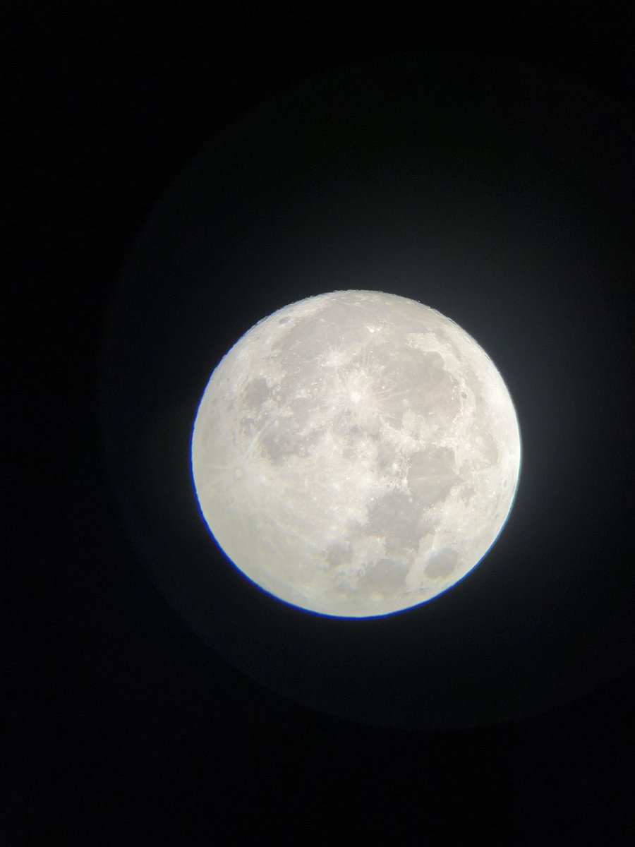 KokadanGodesu's tweet photo. 今年の月🌕 https://t.co/5ByYkIoQbR