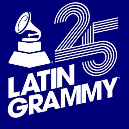 aromadversace's tweet photo. 🚨!CONFIRMADO! 🚨😳😳
Kimberly Loaiza se puede ir a chingar a su madre https://t.co/1eliMEVbSA