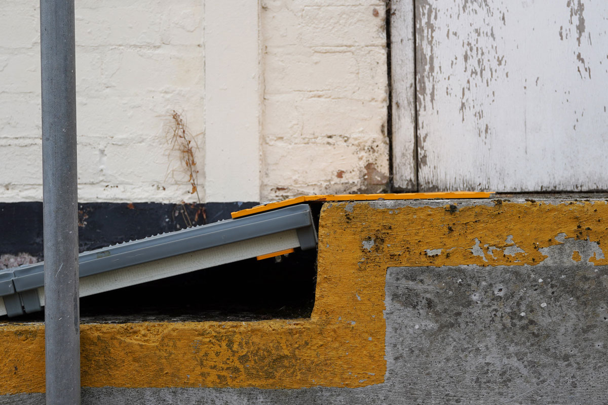 StartSafetyUK's tweet image. Recently introduced onto the market, Oxford Plastics’ SupaSite Ramp is the modular site ramp site staff have wanted for years.

Pre-order yours now:
startsafety.uk/products/oxfor…

#Construction #SiteSolutions #KerbRamp #Ramp #Tradies #safety #utilities #highways