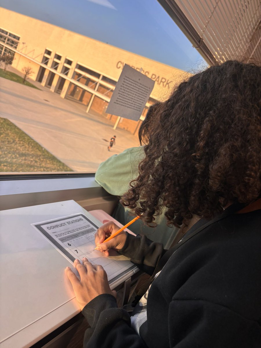 Another day of student-led learning! Gallery walk to analyze types of conflict in narratives 🙂 <a href="/CypressParkHS/">Cypress Park HS</a>