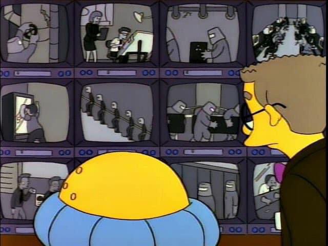 SoySimpsonito's tweet photo. ¡Ah! Martes por la mañana... Hora de pagar por sus tres días de pozole ¡zánganos miserables! https://t.co/IH2vDqM3oF