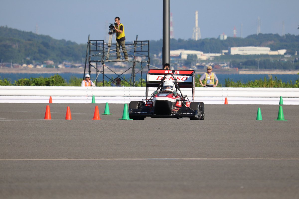 カメラマンと広報してて楽しかった大会
東海さんのカメラの数羨ましい