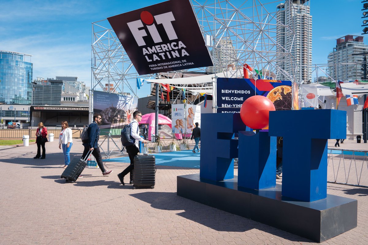 Patagonia mostrará sus propuestas turísticas en FIT

Del 28 de septiembre al 1° de octubre, Patagonia participará en la 28° edición de la FIT de la ciudad de Buenos Aires. Se presentarán los principales destinos y productos en el Lote N° 1120 del Pabellón Nacional