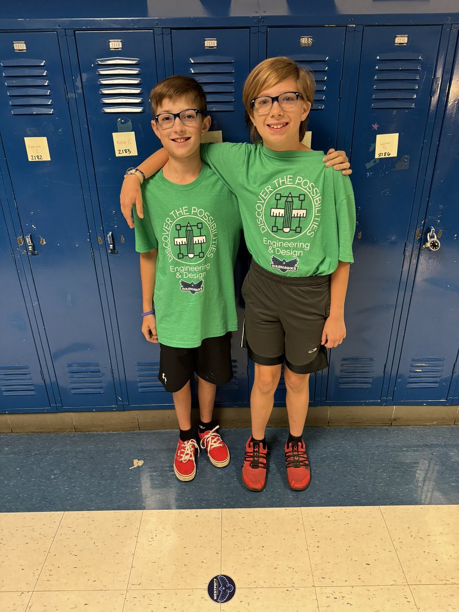 It’s Twin/Squad Day here at <a href="/WestportMS/">Westport Middle</a> , and these two 7th graders decided to wear their Engineering &amp; Design t-shirts in order to match each other. We love to see the pride in their pathway! #DiscoverThePossibilities <a href="/ExploreJCPS/">JCPS Explore Pathways</a> <a href="/JCPSKY/">JCPS</a> <a href="/JCPSExploreEA/">Marcella Minogue</a>
