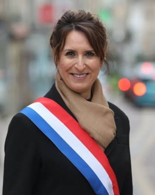 Idelencolere's tweet image. Ce matin, rdv téléphonique avec Mme la Sénatrice @Herzog_Moselle de Moselle. Nous avons parlé de la naissance du collectif, des revendications, de la non attractivité de notre profession et de l'importance de légiférer sur le métier d'infirmier.
Nous restons en contact.
Anne…