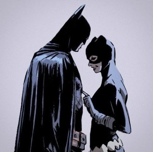 AtcArmando's tweet photo. Cats outta the bag. Gotham has become Catwoman's sandbox. Yes, she's become a problem for Batman. Meanwhile, Selina Kyle has become a joy in Bruce Wayne's life!
#Earth101 #dccomics #Batman #Catwoman #ao3 art by @jfornes74. Pic provided by @TheBatPics
https://t.co/WocvR9oC2J https://t.co/MGBMB1VTwm