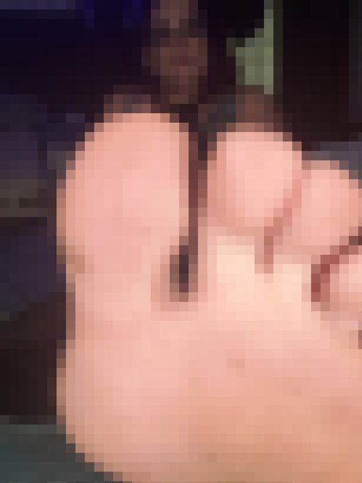 My birthday is tomorrow!!! I want some silent sends and subs!!! https://t.co/JSWIqiSndy