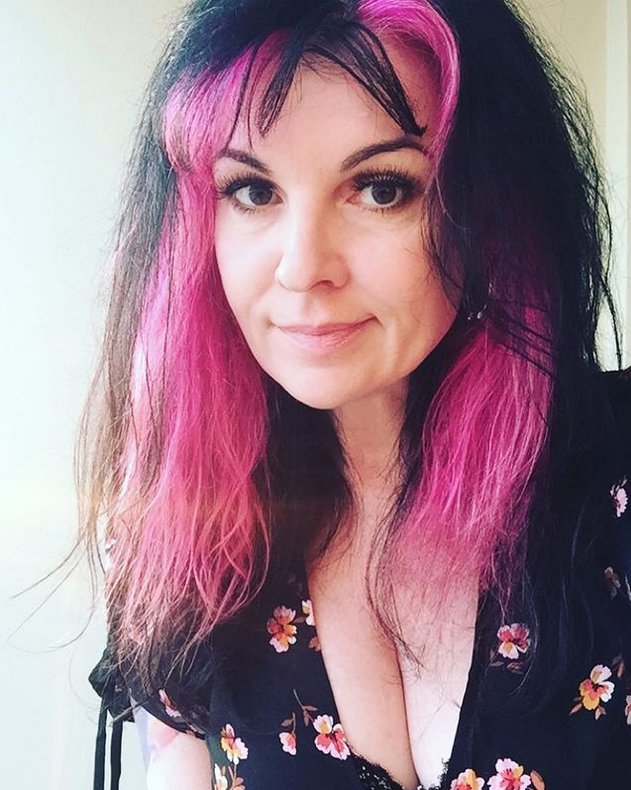 So saddened to hear Michelle Kerr has left us, far too young. A huge Hanoi Rocks &amp; Johnny Thunders fan, she joined Jungle Records for her debut music biz job in the early 90's before later moving to Roadrunner; quietly chuffed to work on New York Dolls. Then formed <a href="/CosaNostraPR/">Cosa Nostra PR</a>